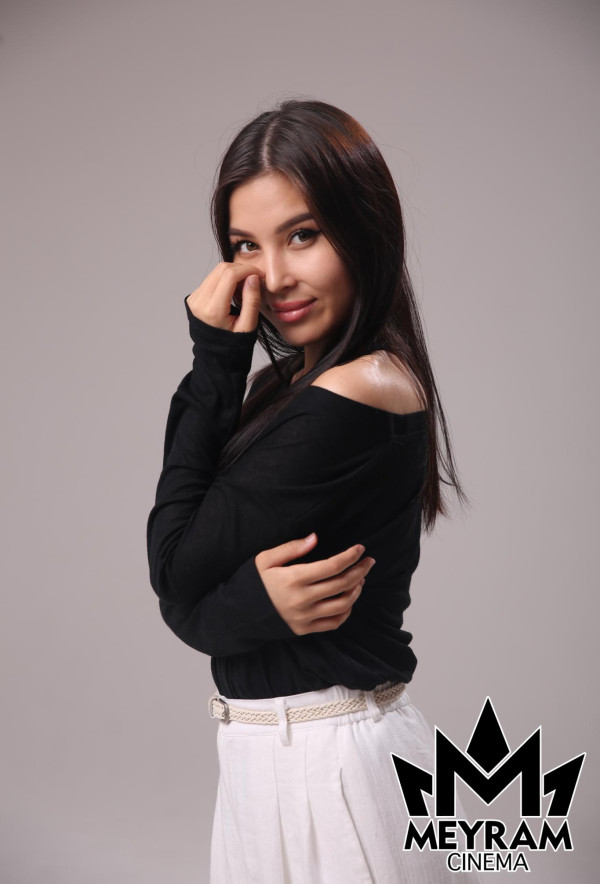 Айнұр Өзенбай