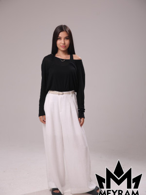 Айнұр Өзенбай