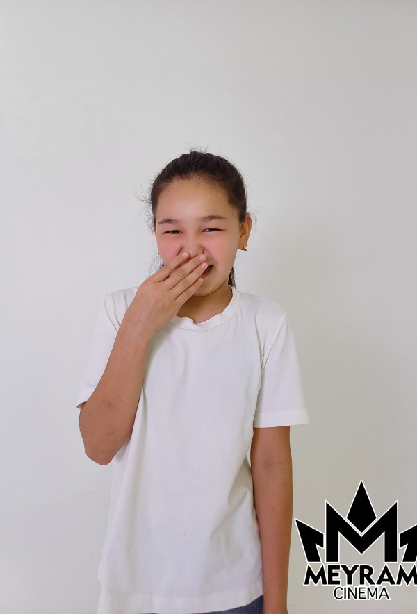 Асылайым Әділхан