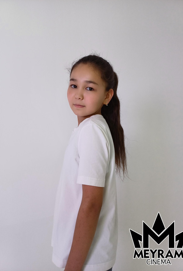 Асылайым Әділхан