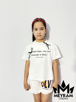 Жансая Дүйсенбек