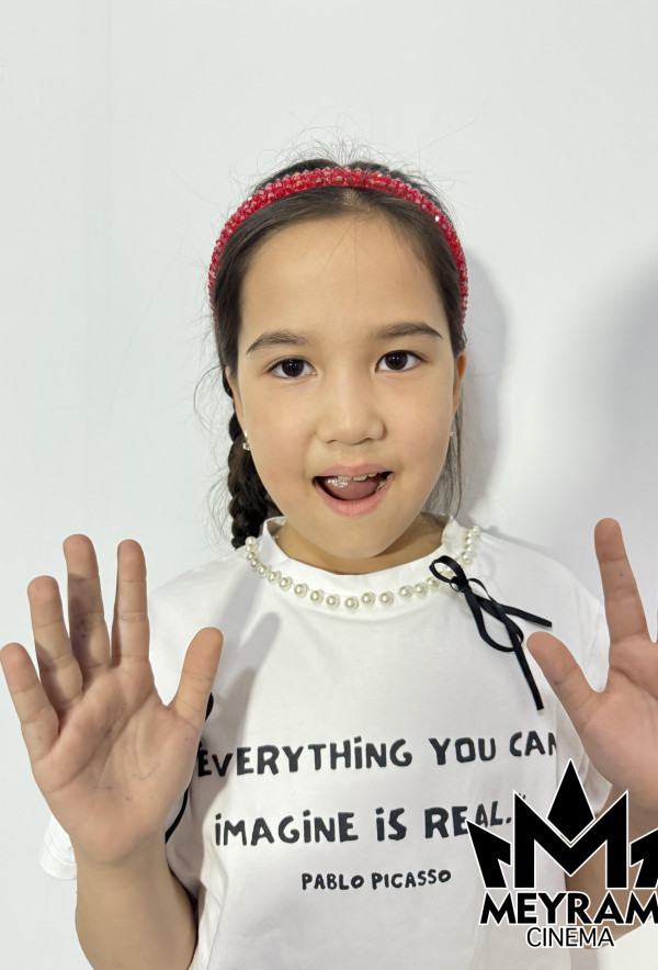 Жансая Дүйсенбек