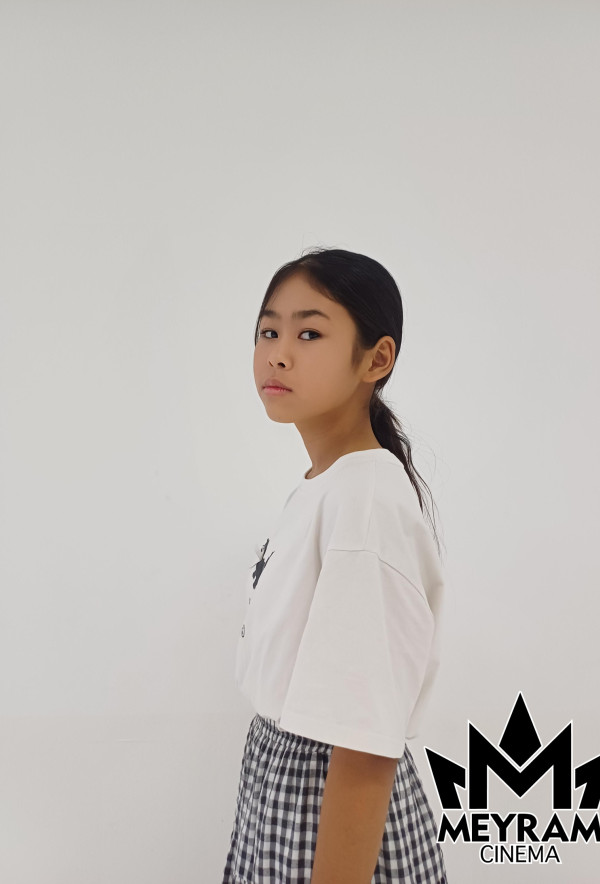 Ханифа Үсен