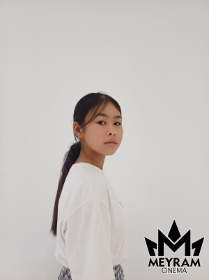 Ханифа Үсен