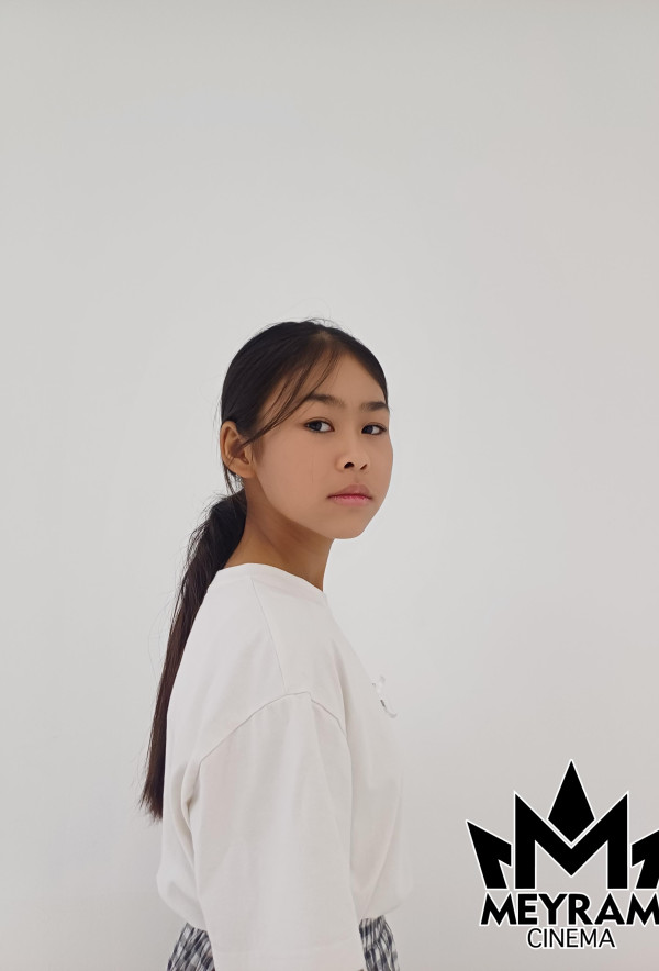 Ханифа Үсен