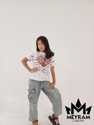 Айша Саттар