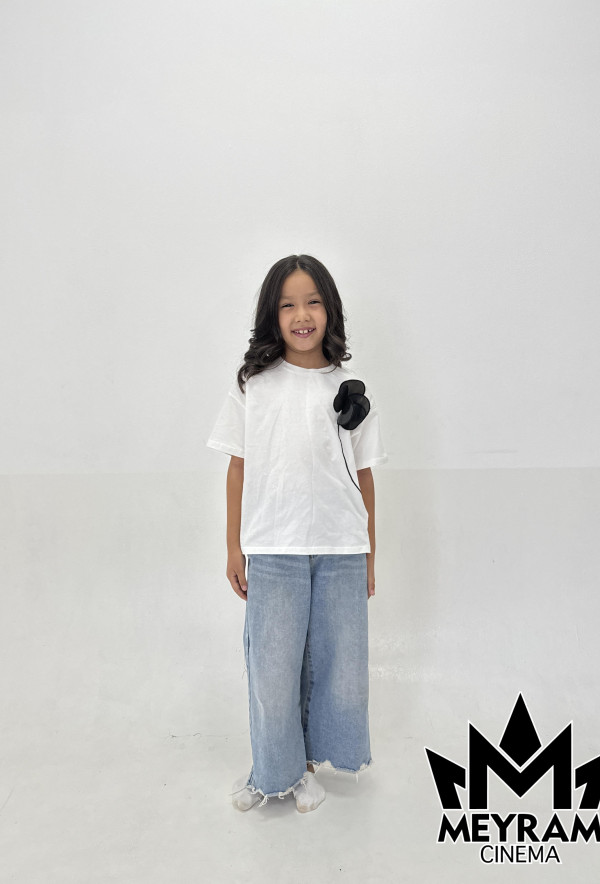 Аруназ Әлібек