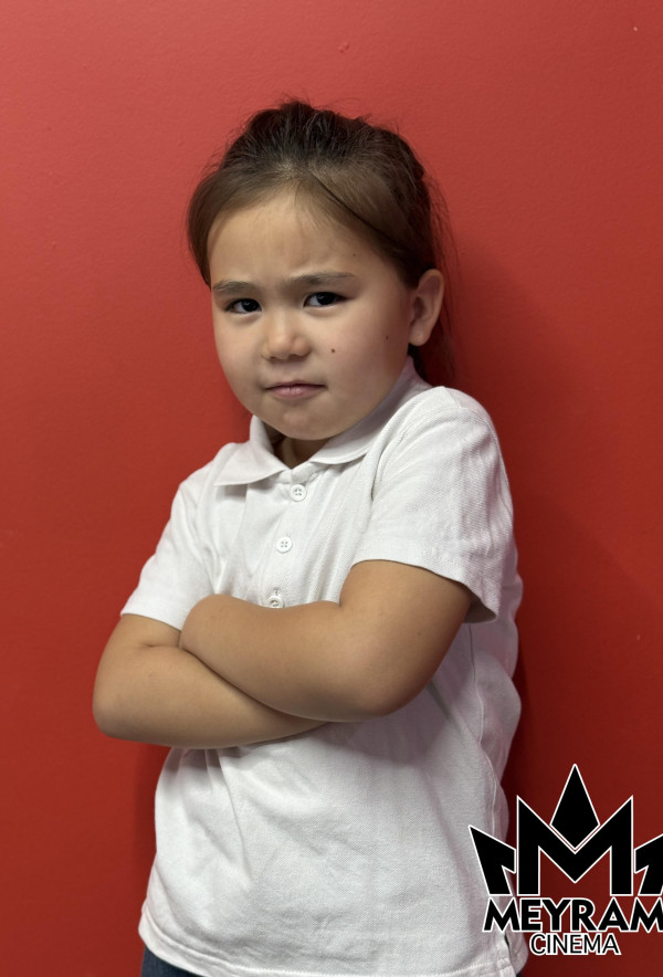 Адина Жолжан