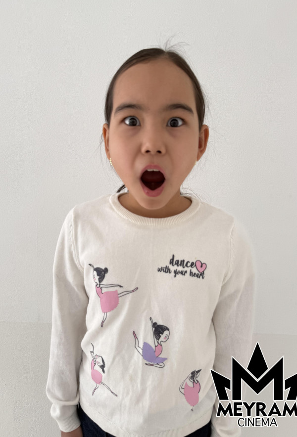 Адина Алина Аязбаева