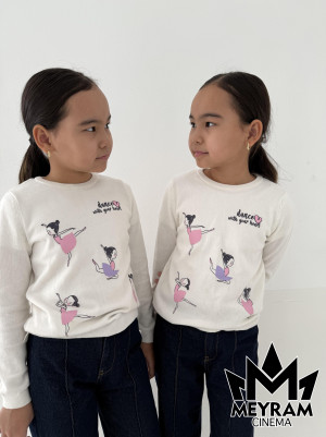 Адина Алина Аязбаева