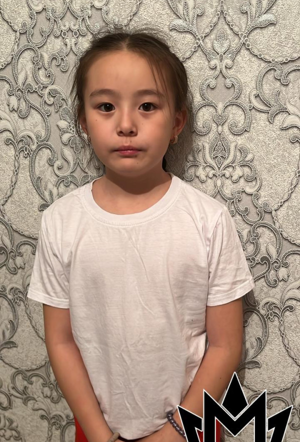 Айша Замирова